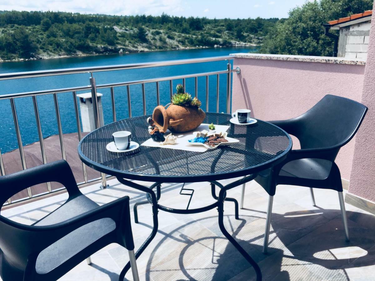 Dama Apartment Obrovac Luaran gambar