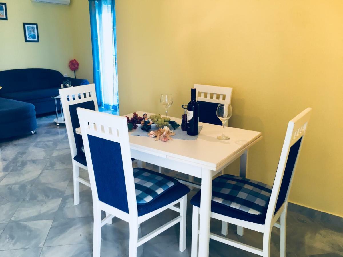 Dama Apartment Obrovac Luaran gambar
