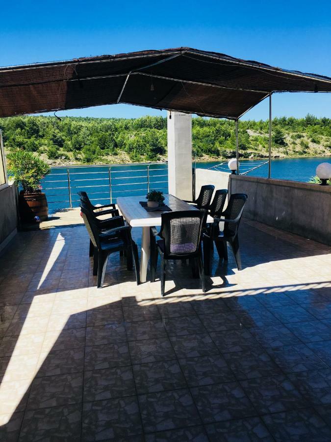 Dama Apartment Obrovac Luaran gambar
